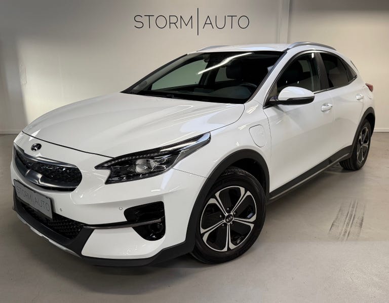 Kia XCeed PHEV Upgrade Intro DCT