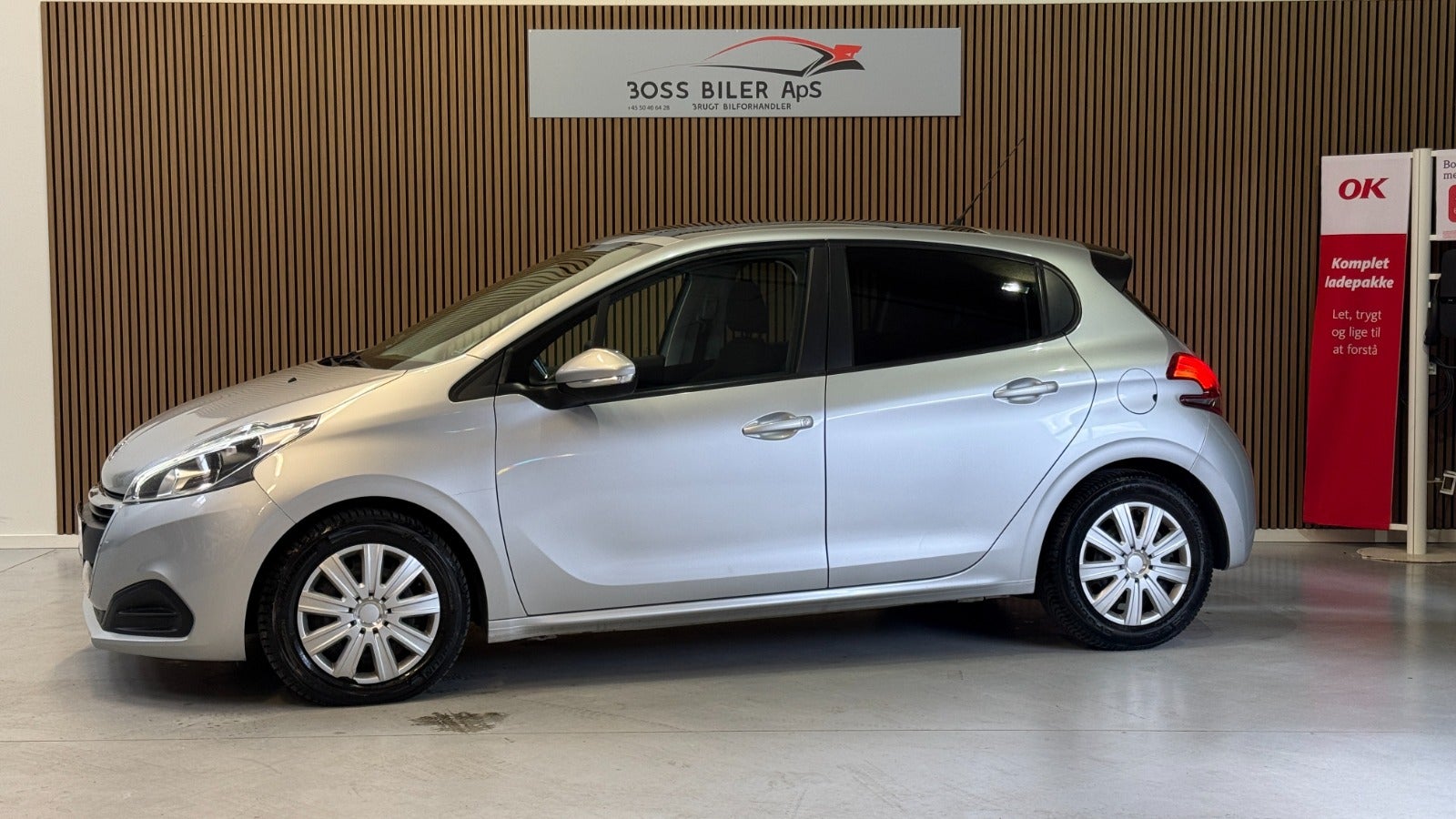 Billede af Peugeot 208 1,6 BlueHDi 100 Desire Sky