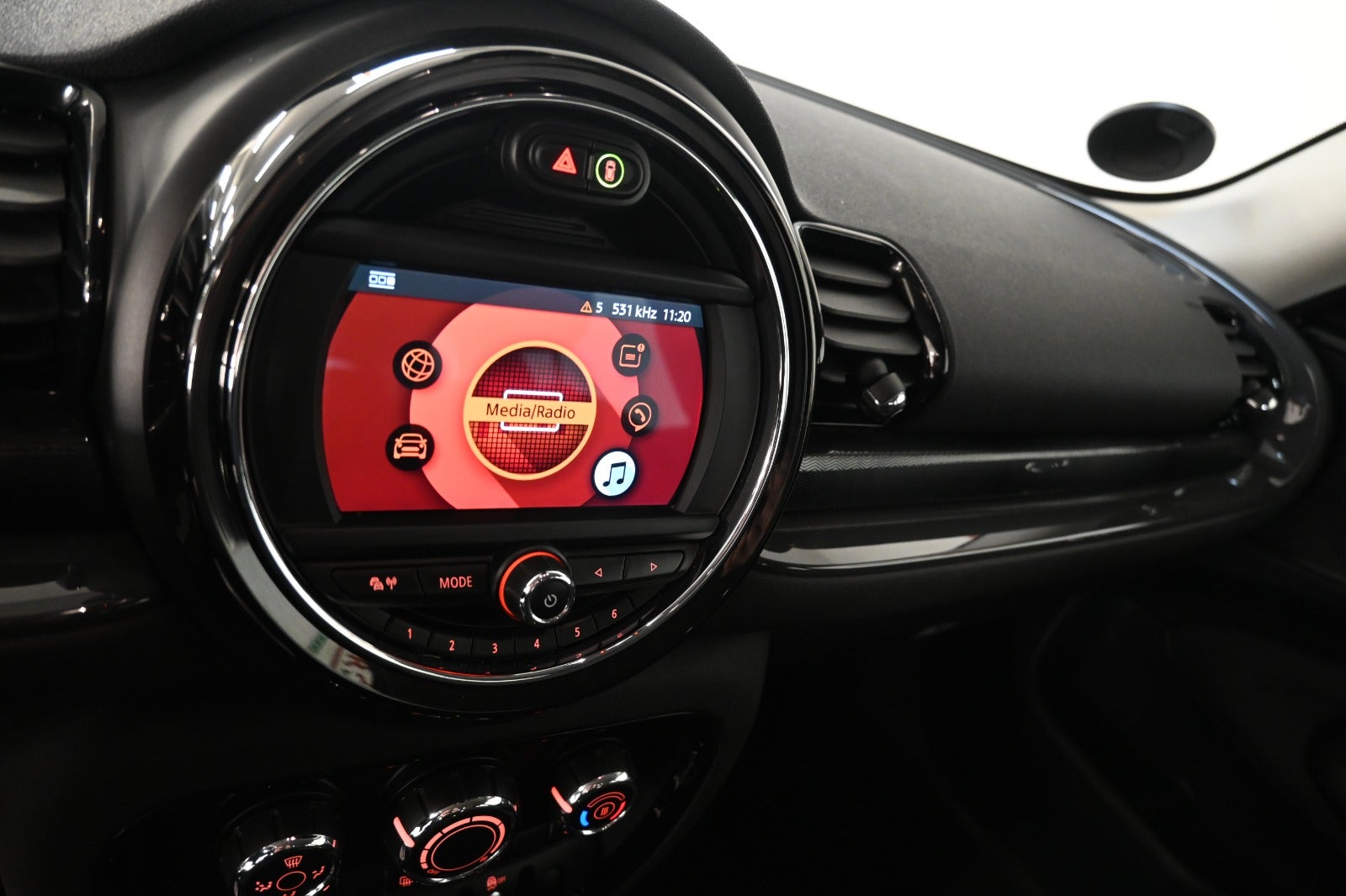 MINI Clubman Cooper Essential Edition aut.