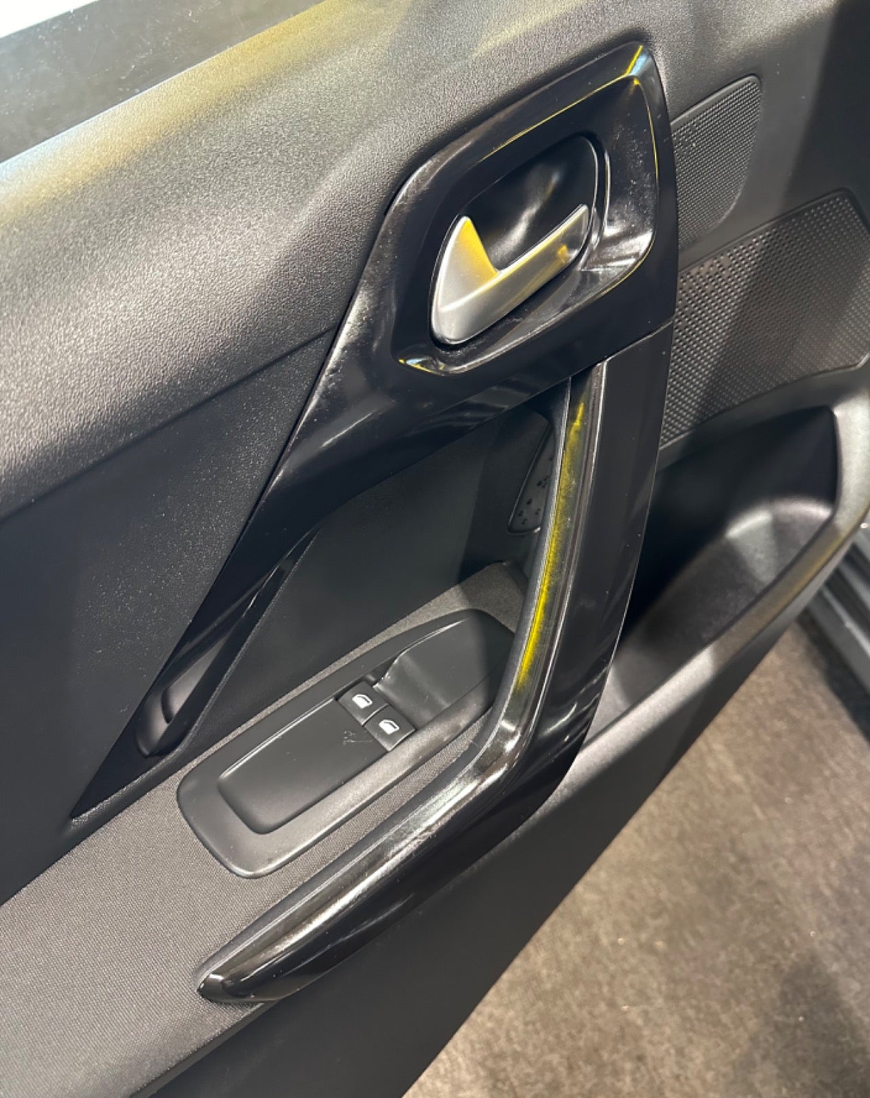 Billede af Peugeot 208 1,0 VTi Access