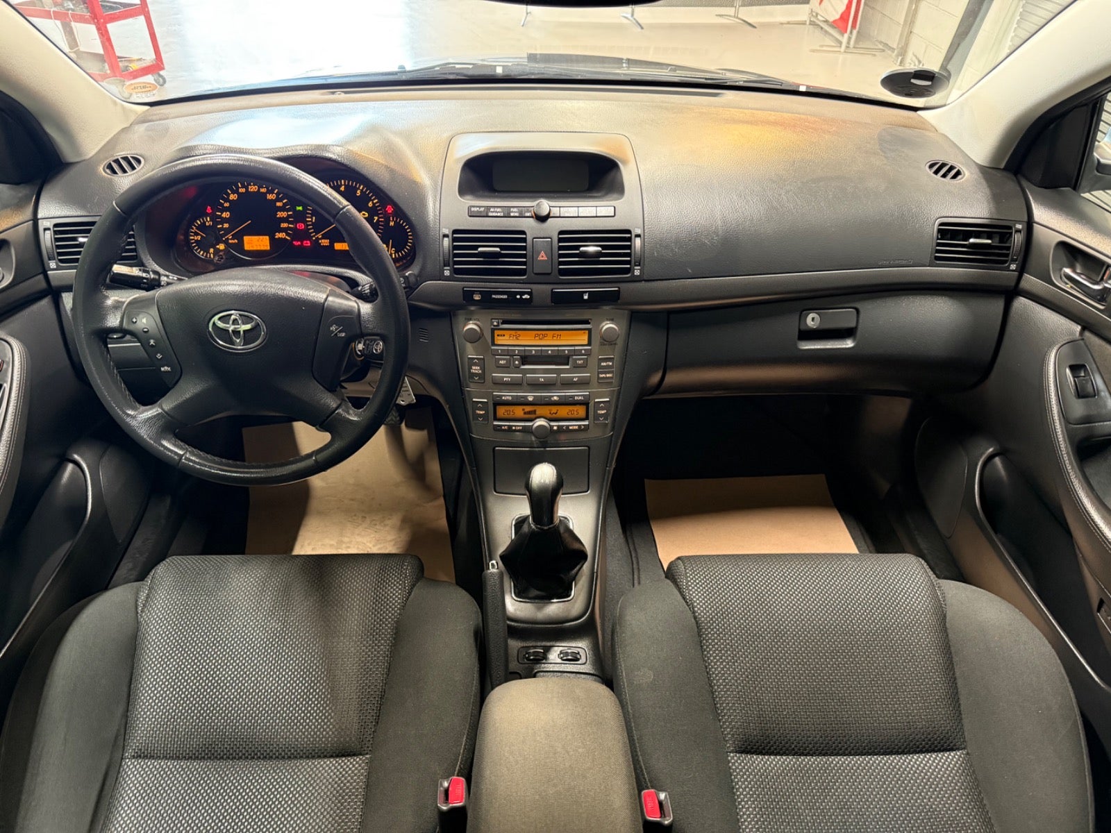 Billede af Toyota Avensis 1,8 VVT-i Sol