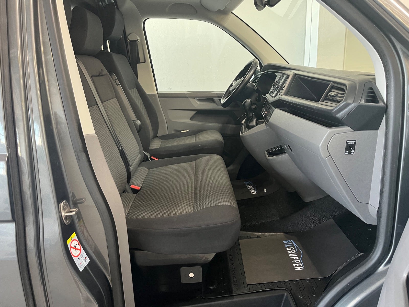 Billede af VW Transporter 2,0 TDi 150 Kassevogn DSG kort