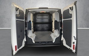 Kia PV5 Cargo L2H1 Long Range Work Pro