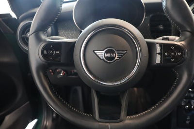 MINI Cooper SE Experience