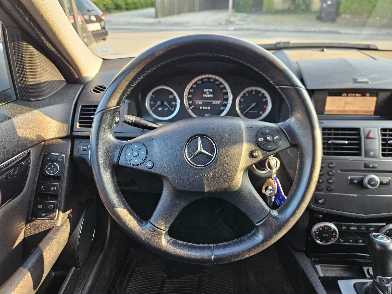 Billede af Mercedes C180 1,8 CGi stc. aut. BE