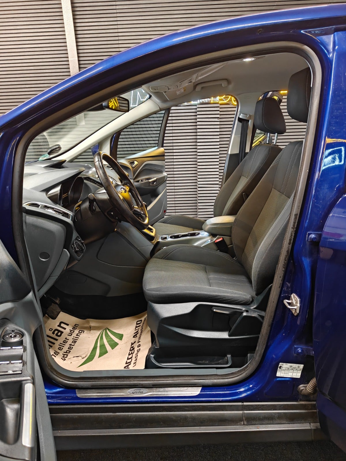 Billede af Ford C-MAX 2,0 TDCi 140 Titanium aut.