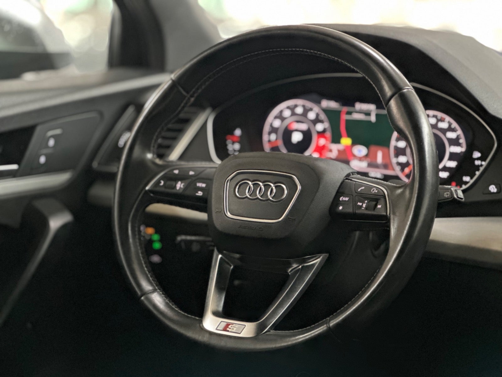 Audi SQ5 2018