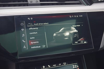 Audi e-tron Black Edition S-line quattro