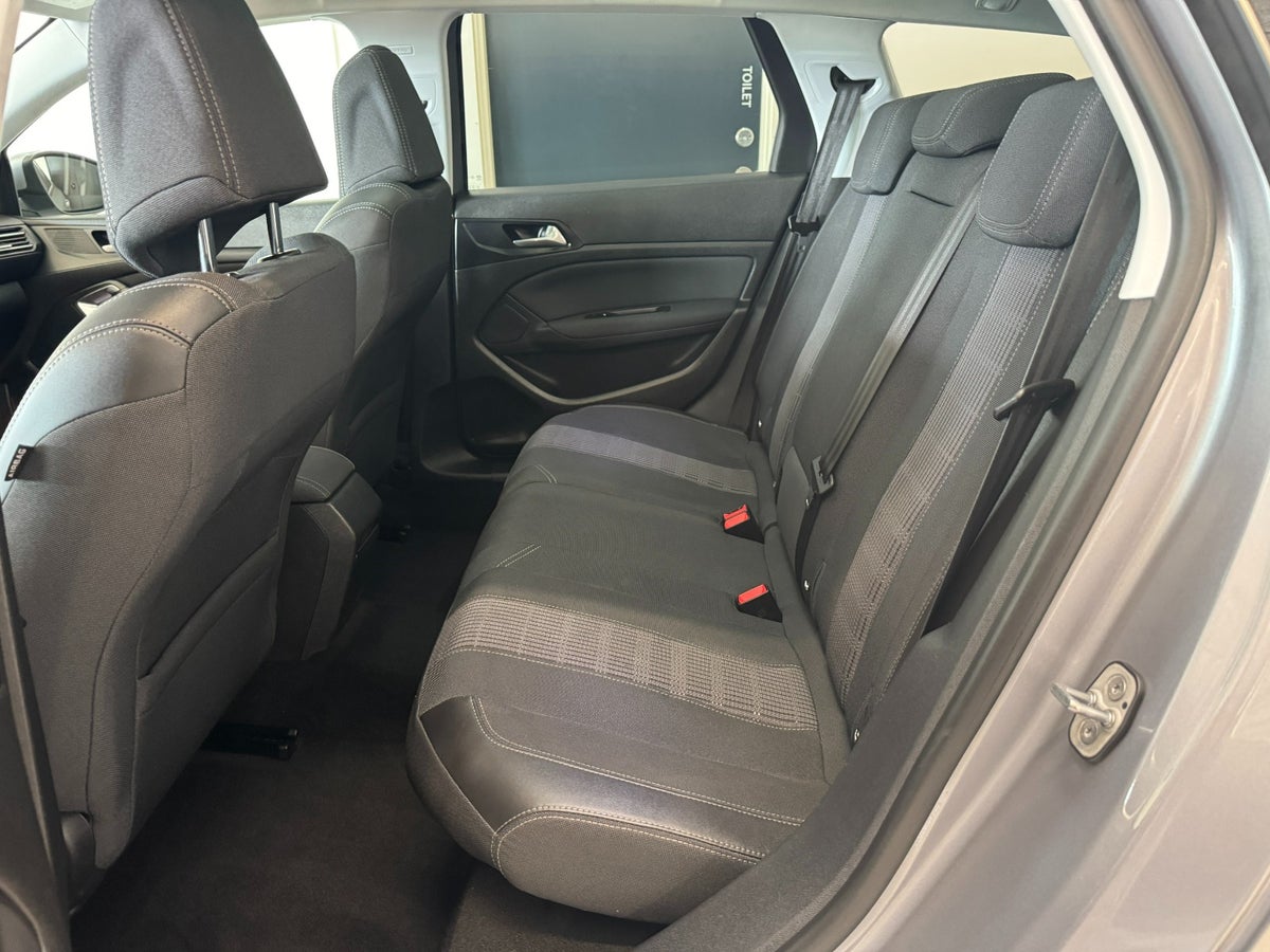 Peugeot 308 BlueHDi 120 Allure Sky