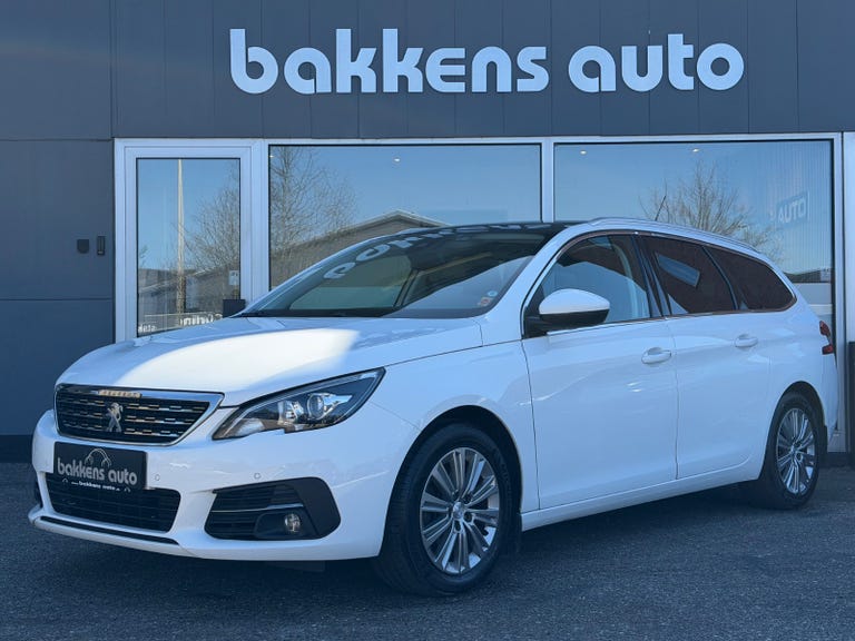 Peugeot 308 BlueHDi 120 Selection Sky SW