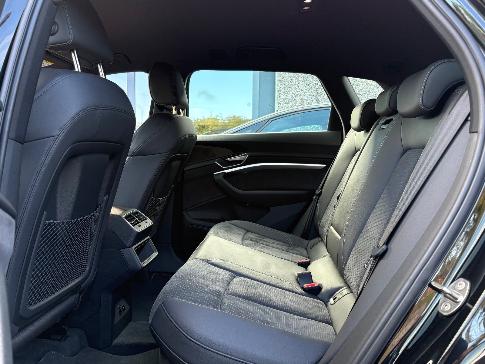Billede af Audi e-tron 55 S-line quattro