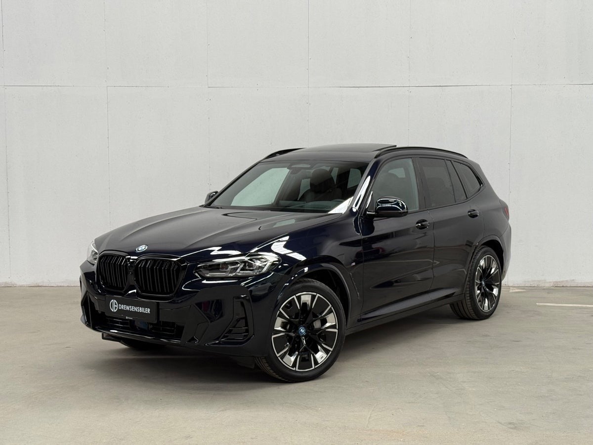 BMW iX3 Charged Plus M-Sport A