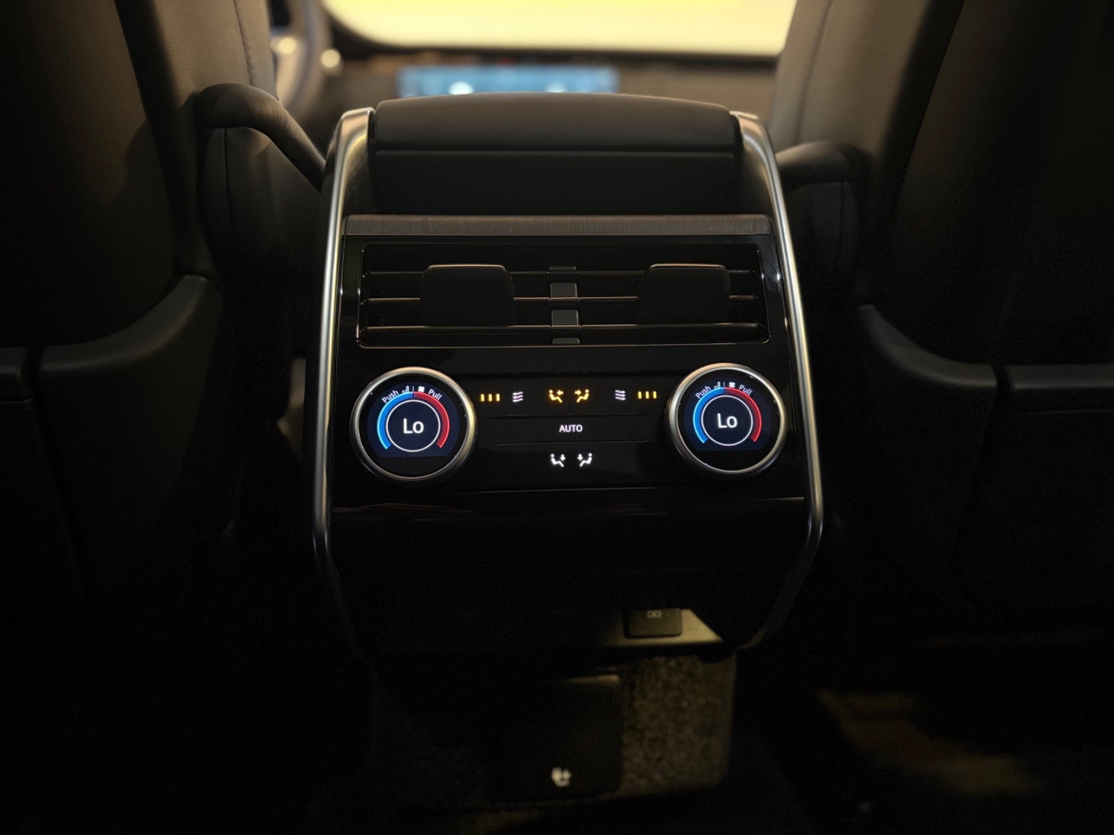 Land Rover – Range Rover