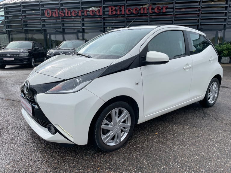 Toyota Aygo VVT-i x-wave