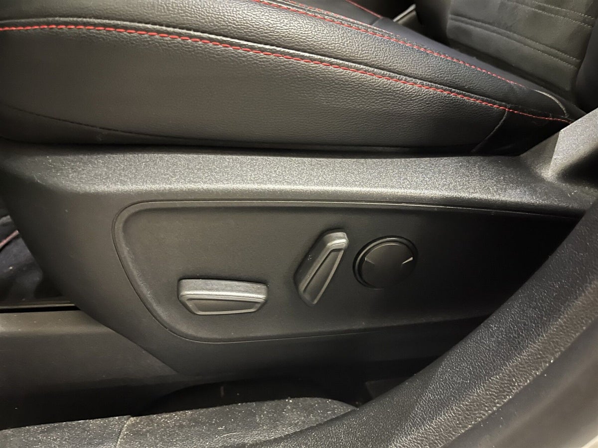 Ford Kuga PHEV ST-Line X CVT billede 8