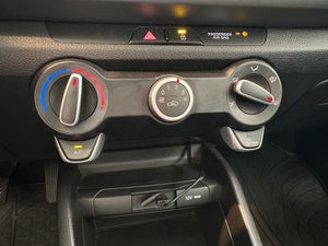 Kia Rio MPi Base Line