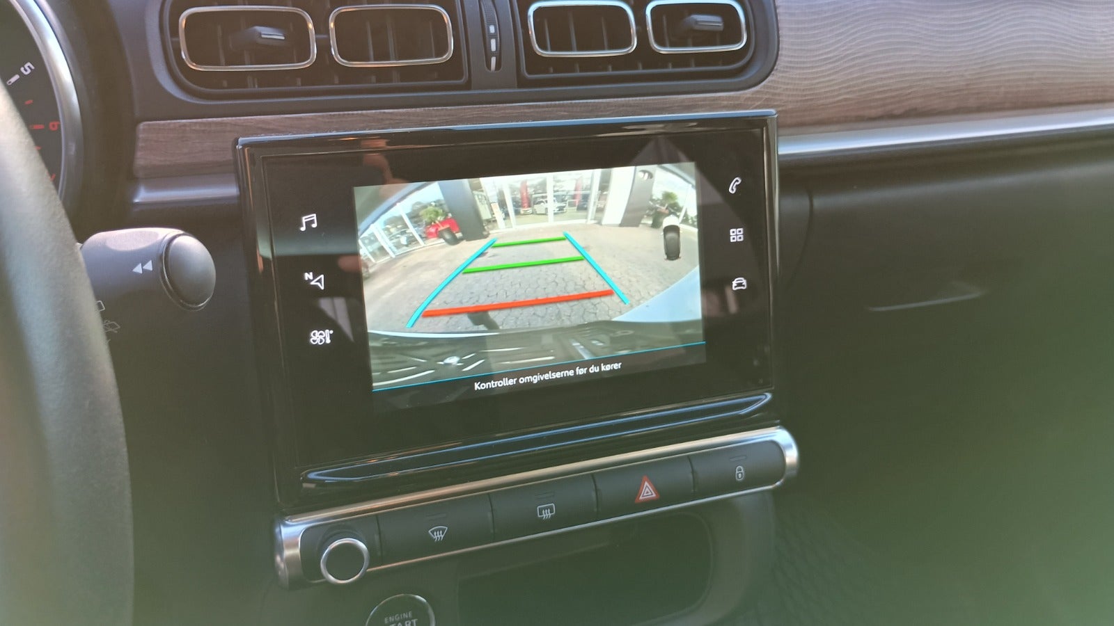 Billede af Citroën C3 1,5 BlueHDi 100 Shine Sport