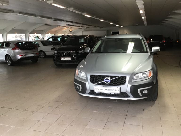 Volvo XC70 D4 181 Momentum aut. AWD