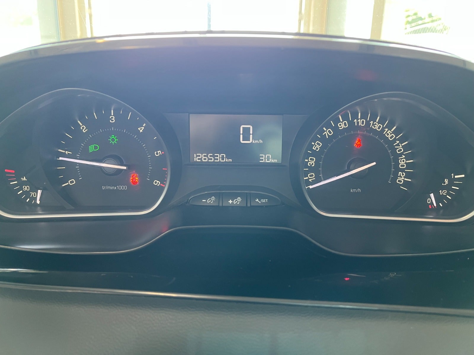 Billede af Peugeot 208 1,5 BlueHDi 100 Envy
