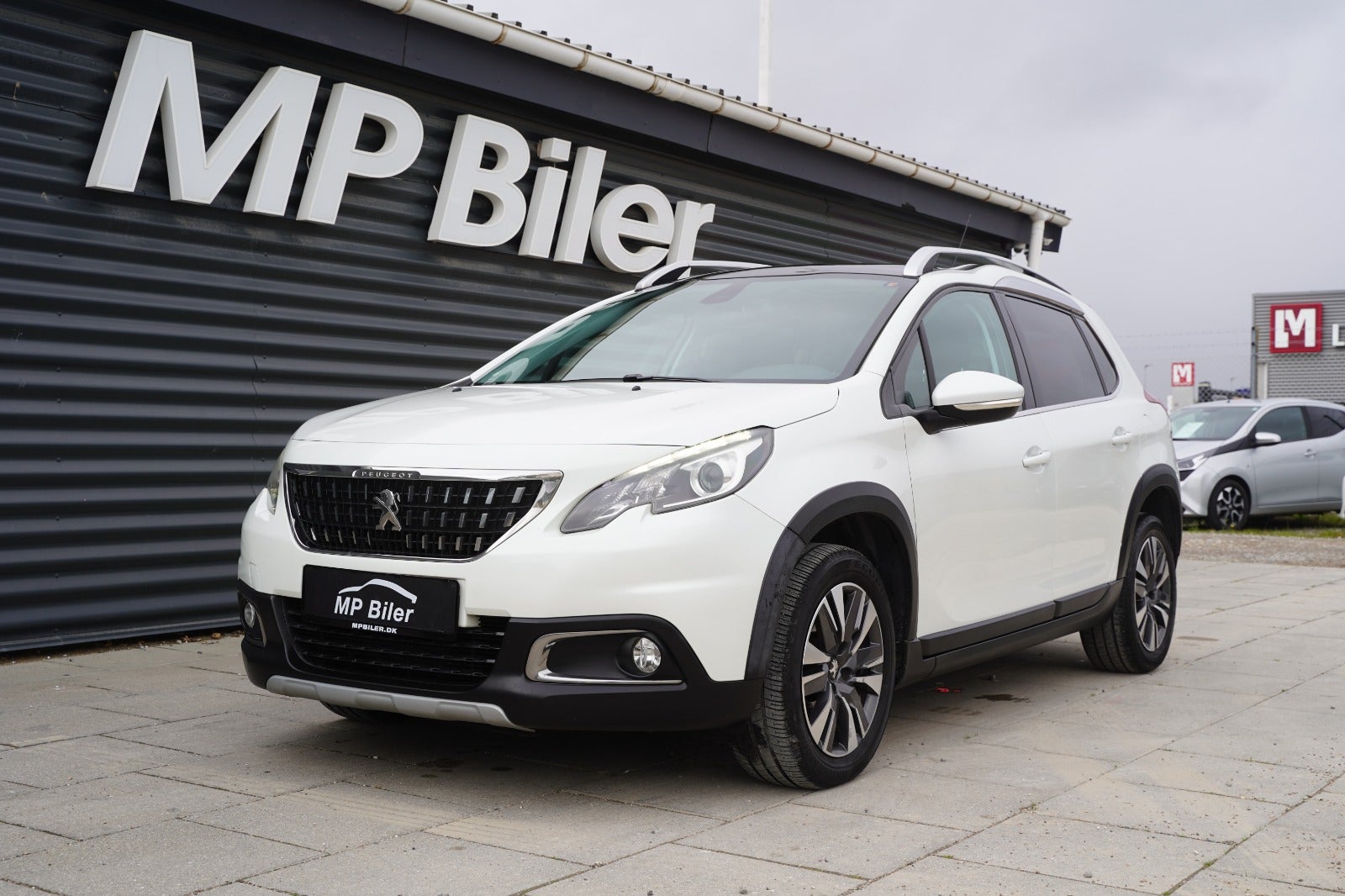 Billede af Peugeot 2008 1,6 BlueHDi 100 Desire Sky