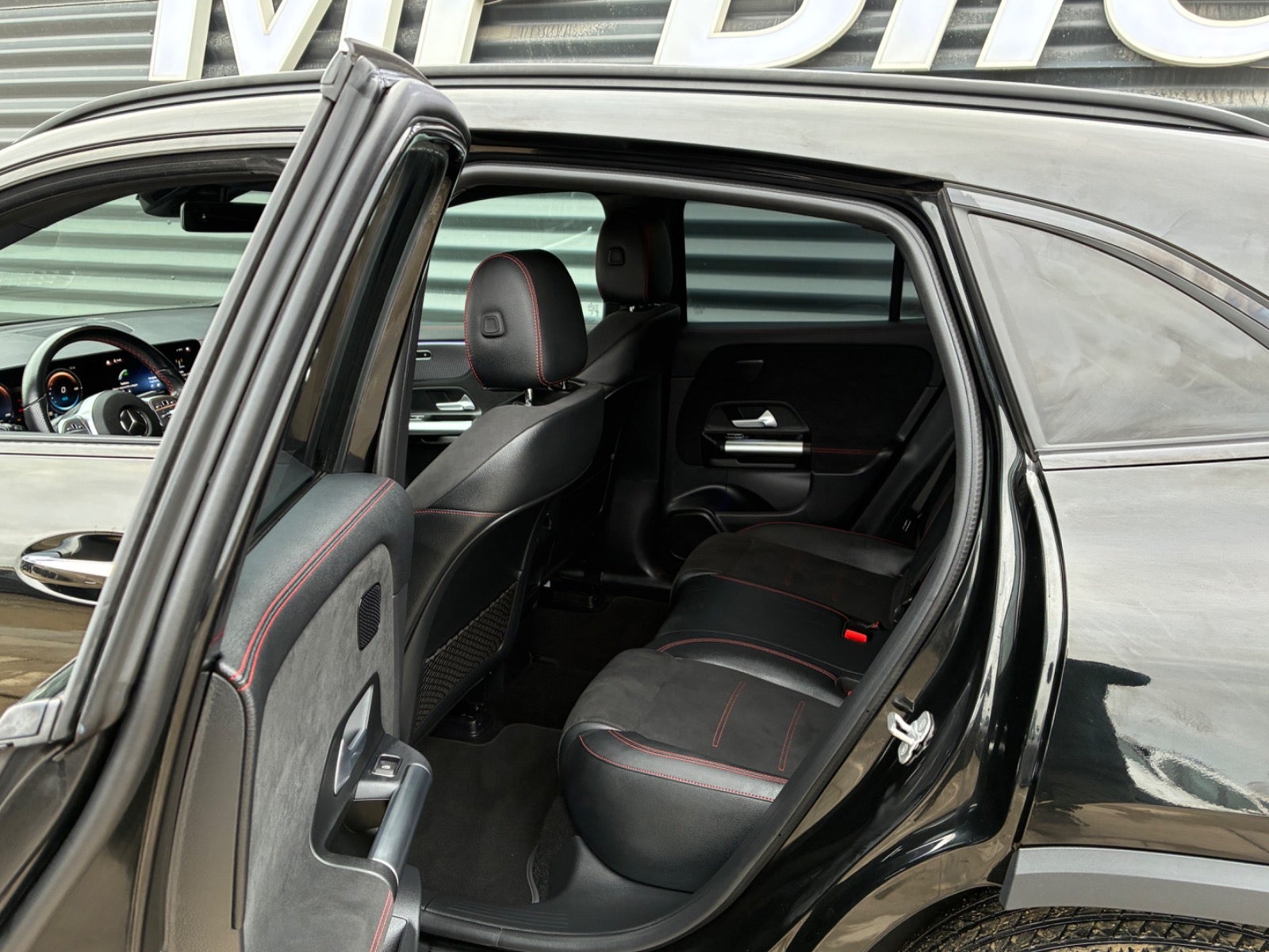 Billede af Mercedes EQA250+ AMG Line