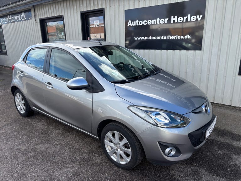 Mazda 2 Takara Edition