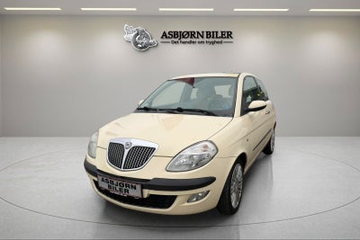 Lancia Ypsilon 1,4 16V 3d