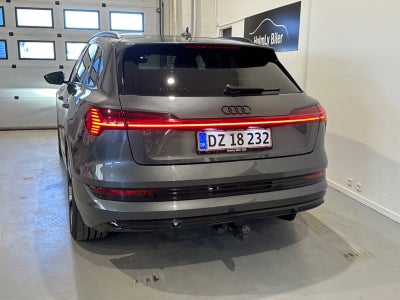 Audi e-tron S-line quattro