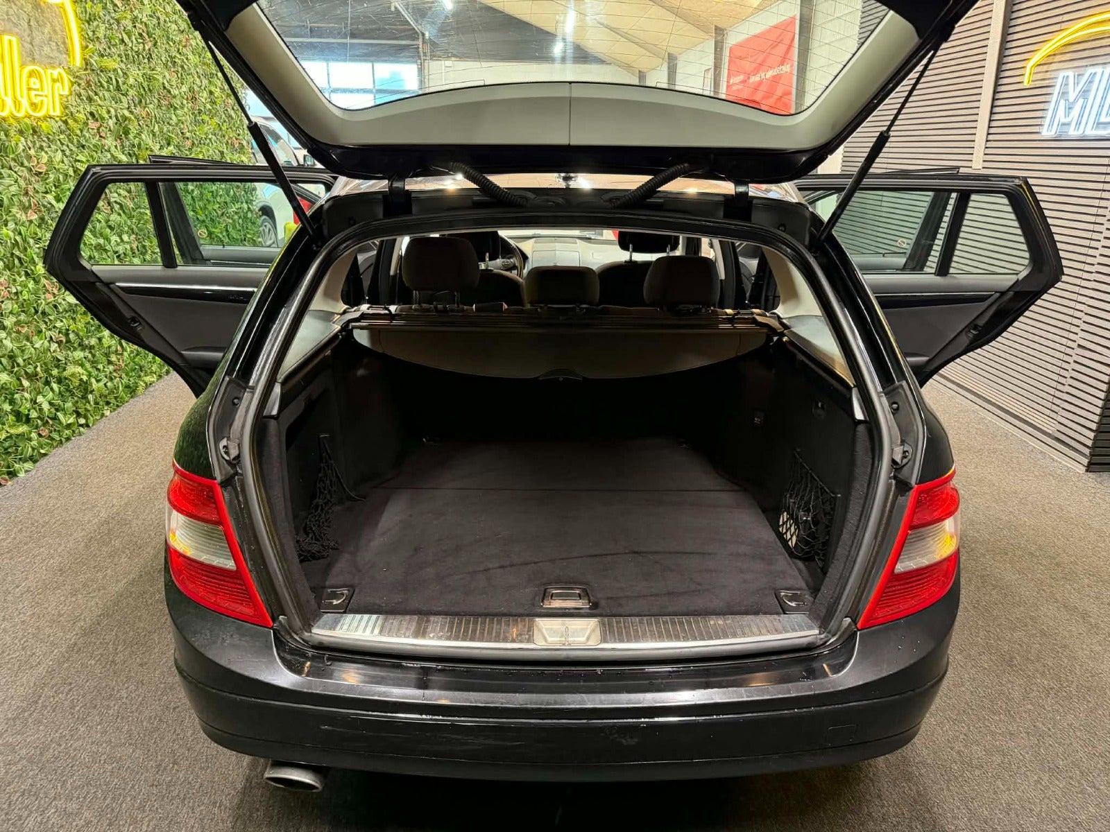 Billede af Mercedes C200 2,2 CDi Avantgarde stc. aut. BE