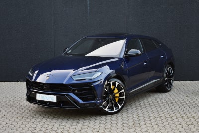 Lamborghini Urus 4,0  5d