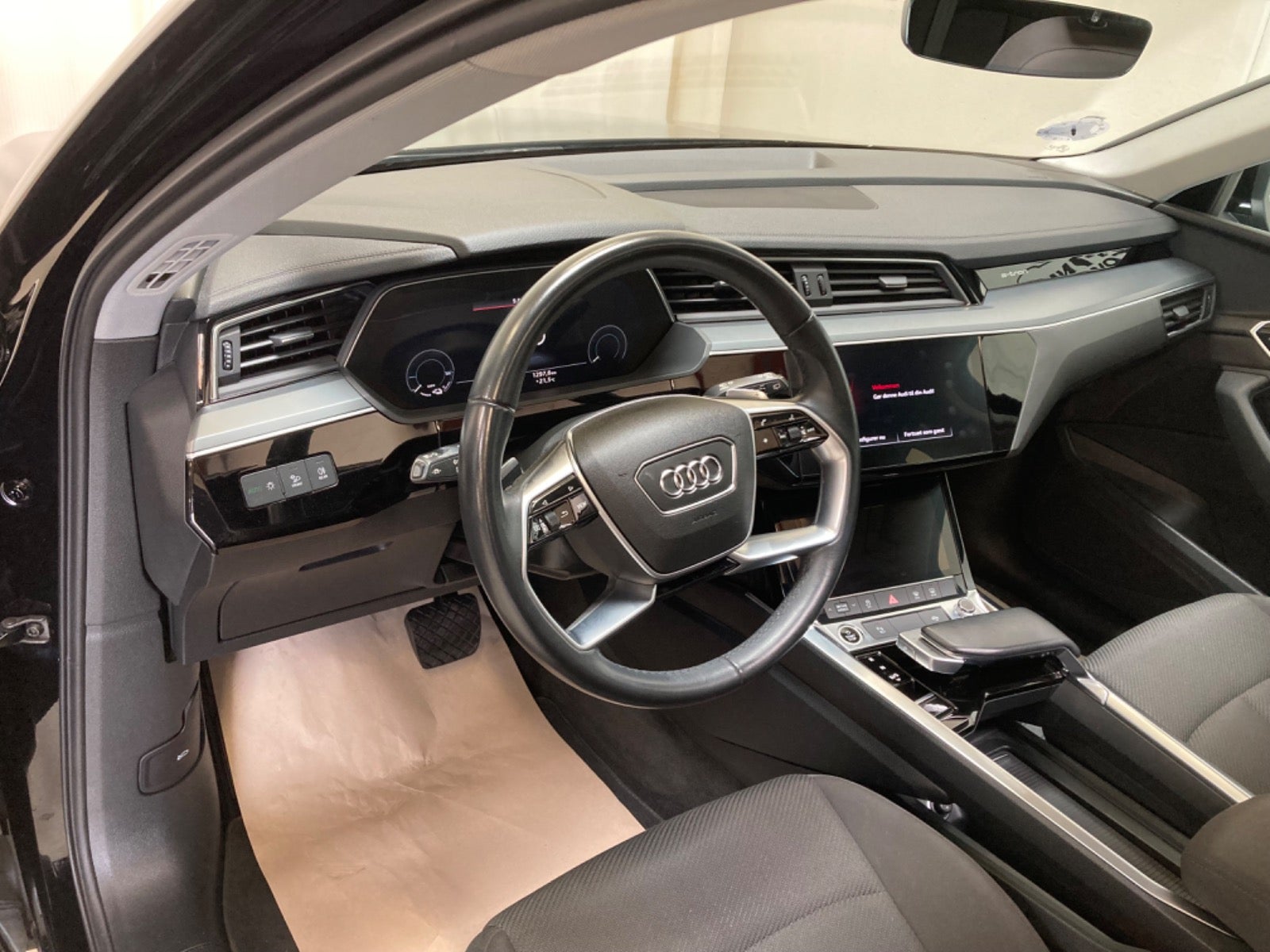 Audi e-tron 2020