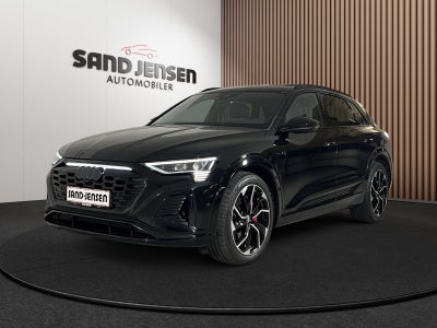 Audi Q8 e-tron S-line quattro Van
