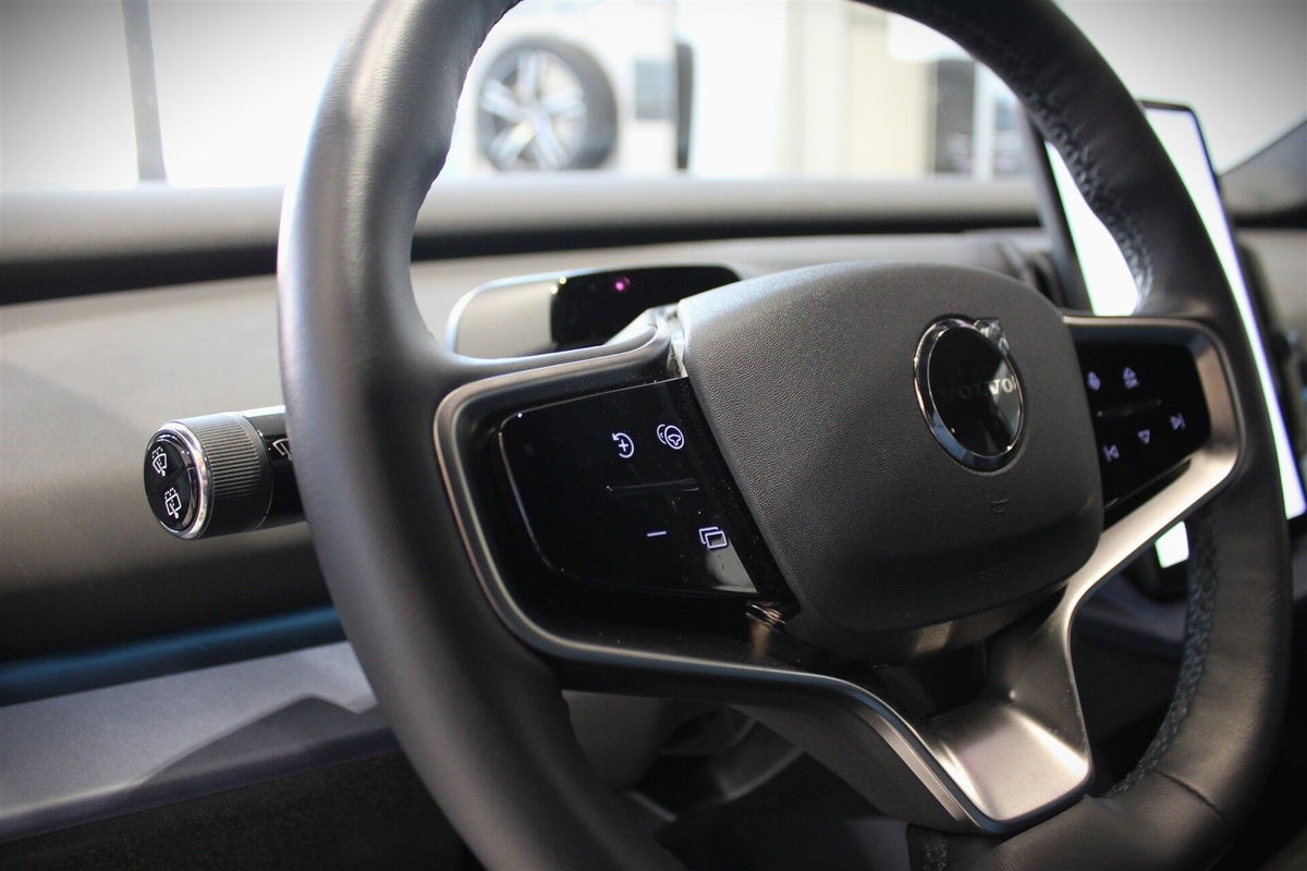 Volvo EX30 Extended Range Plus billede 9