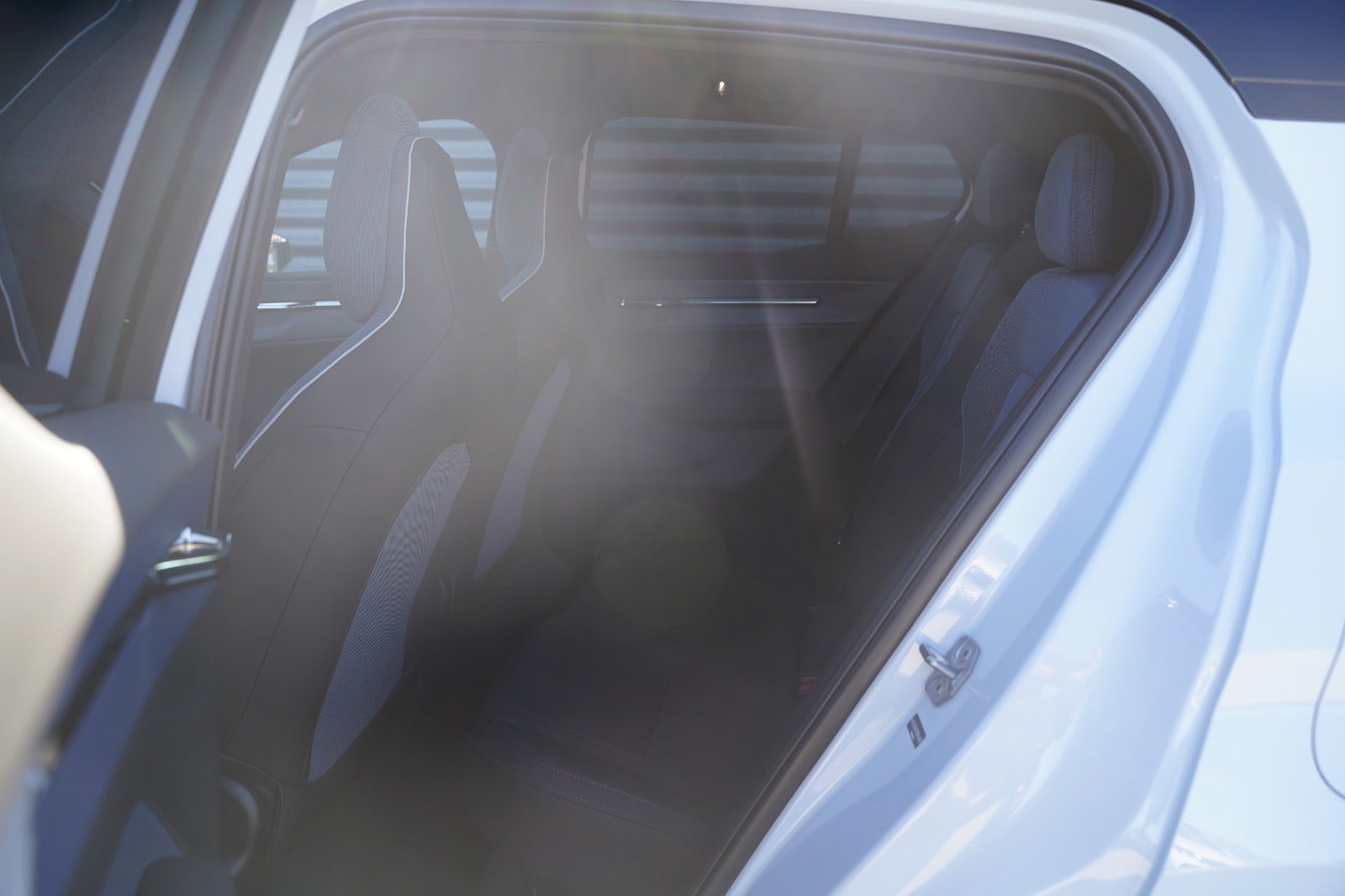 Billede af Volvo EX30  Extended Range Ultra