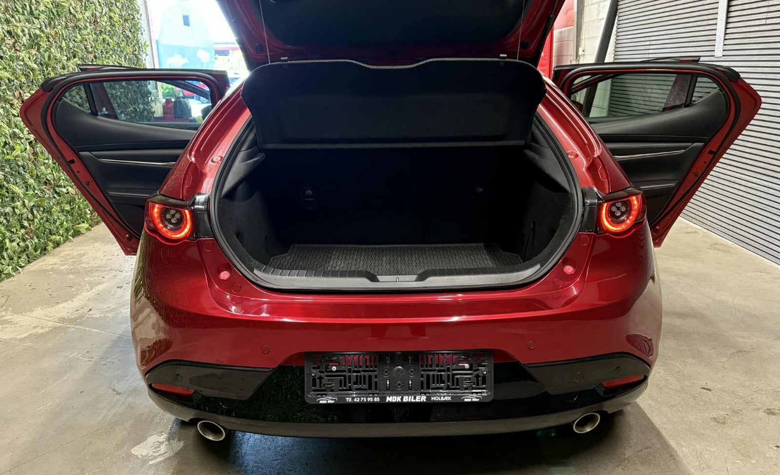 Billede af Mazda 3 2,0 SkyActiv-X 180 Cosmo aut.