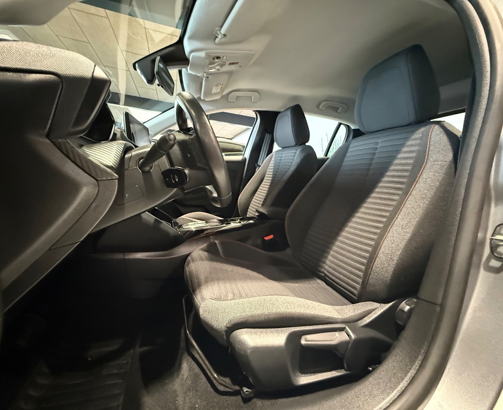 Billede af Peugeot e-208 50 Active Pack