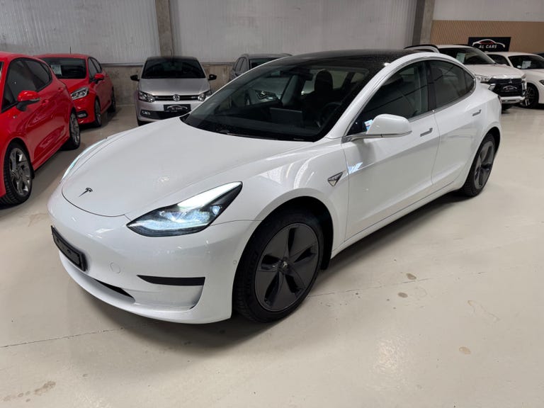 Tesla Model 3 Standard Range+ RWD
