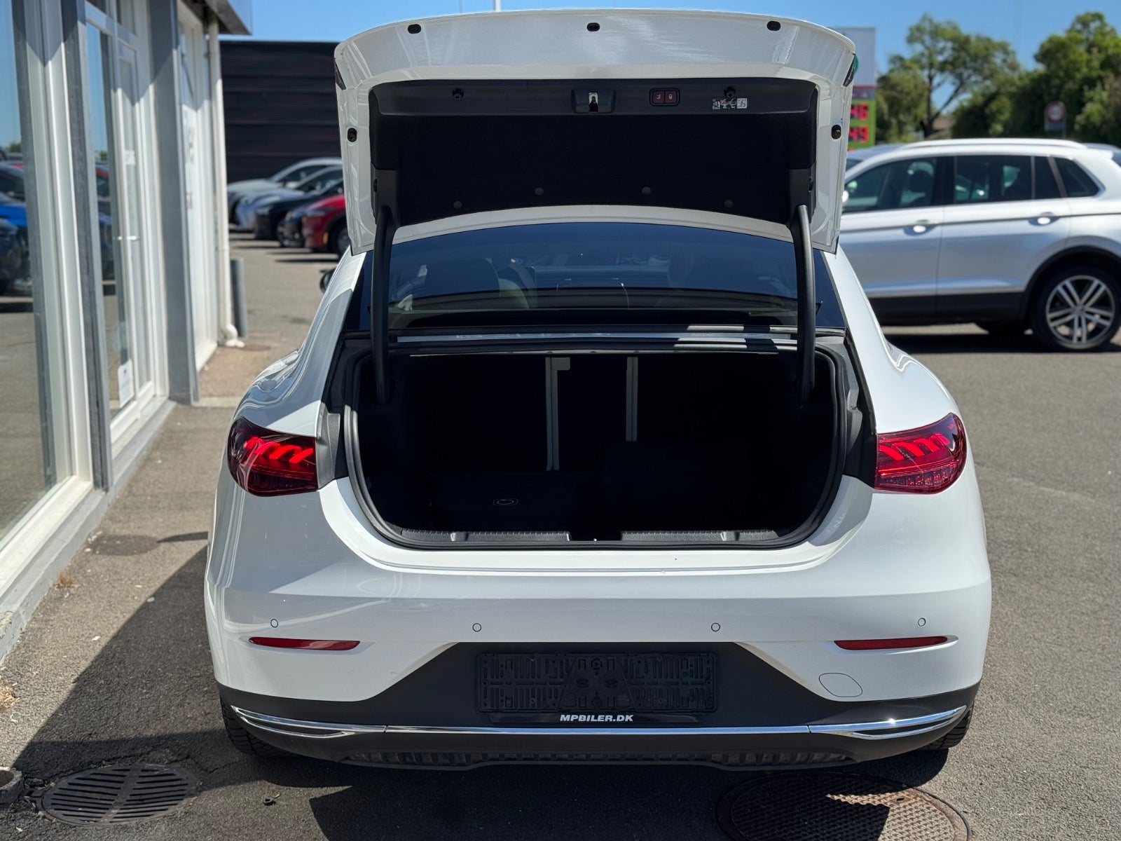Billede af Mercedes EQE350  4Matic