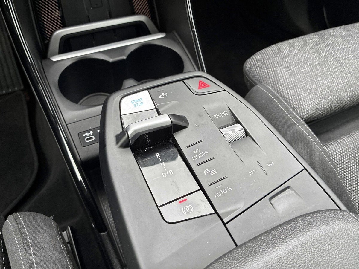BMW iX1 xDrive30 billede 20