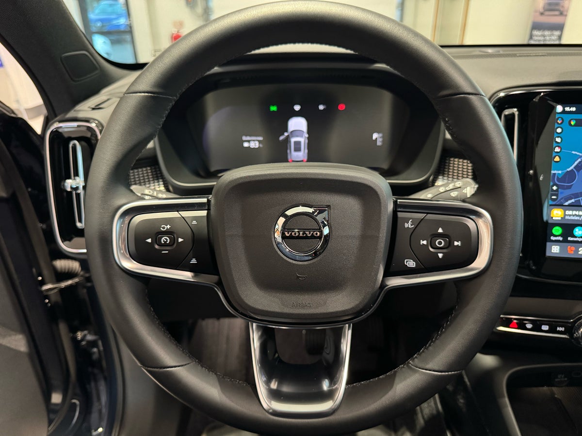 Volvo EX40 Extended Range Black Edition billede 12