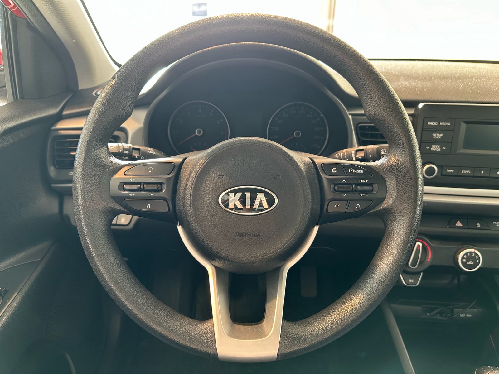 Kia Rio MPi Base Line