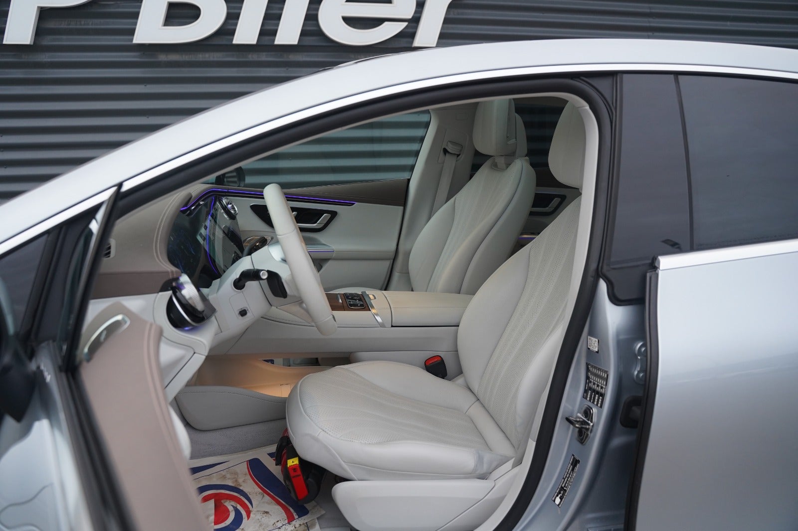 Billede af Mercedes EQE500  4Matic