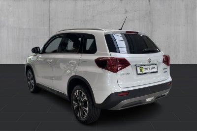Suzuki Vitara mHybrid Adventure Suzuki Vitara mHybrid Adventure - 2