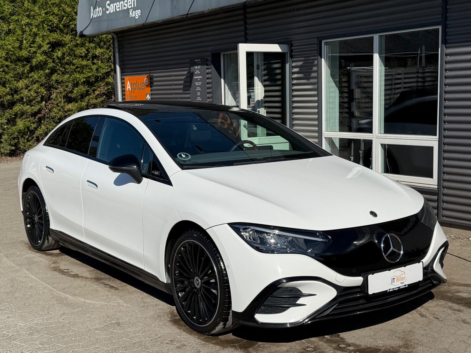 Mercedes EQE350 AMG Line Premium Plus