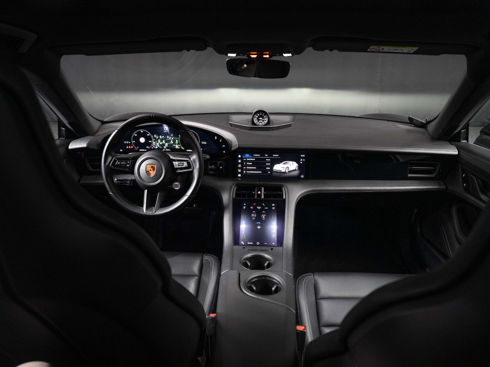 Gallery image 12 of 18