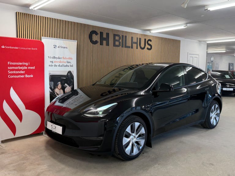 Tesla Model Y Long Range RWD