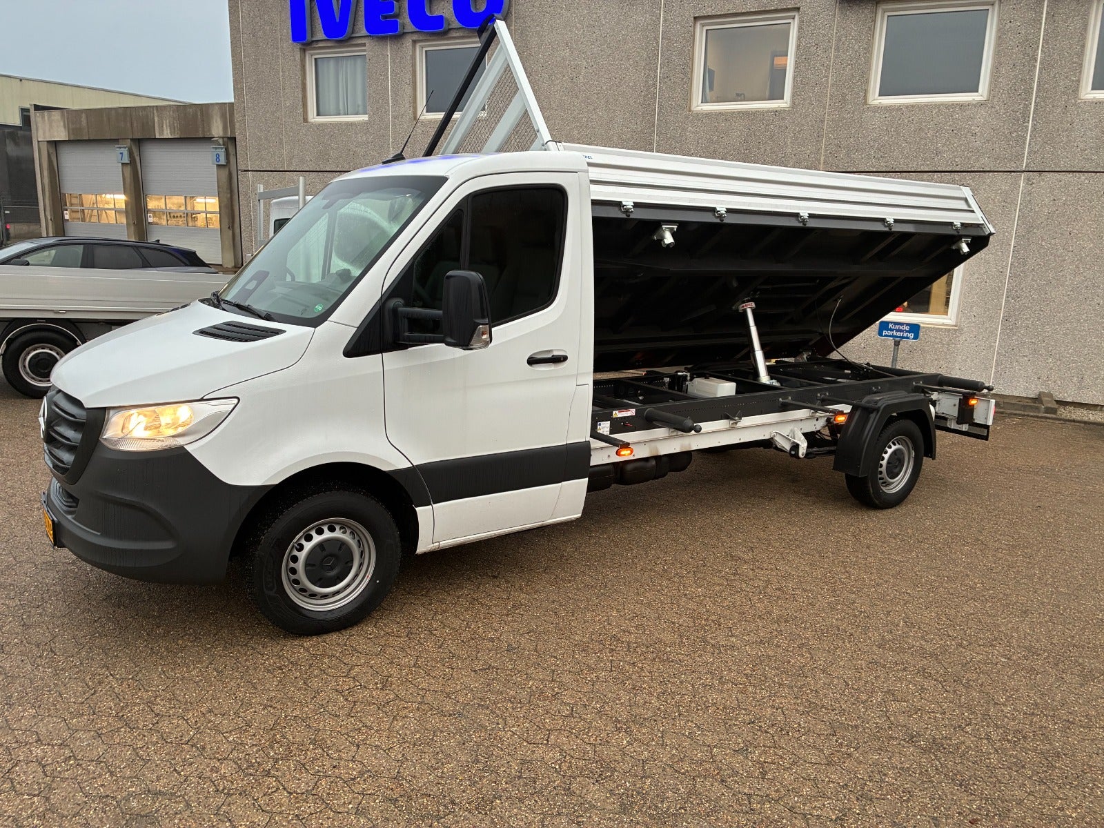 Billede af Mercedes Sprinter 317 2,0 CDi A2 Chassis SELECT aut. RWD