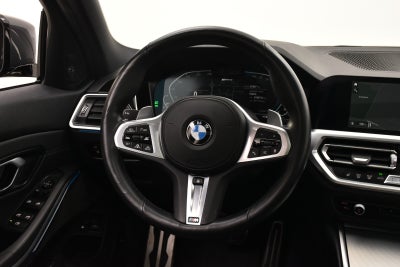 BMW 330e Touring M-Sport aut.