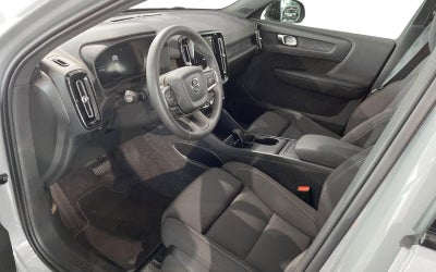 Volvo EX40 Extended Range Core