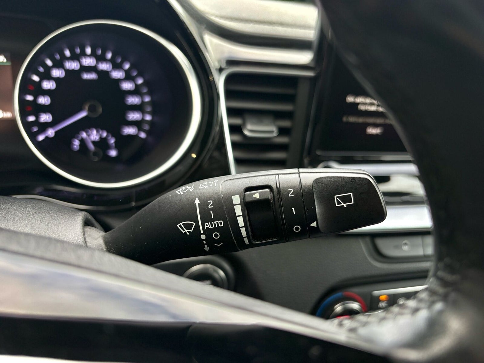 Kia Ceed PHEV Upgrade SW DCT
